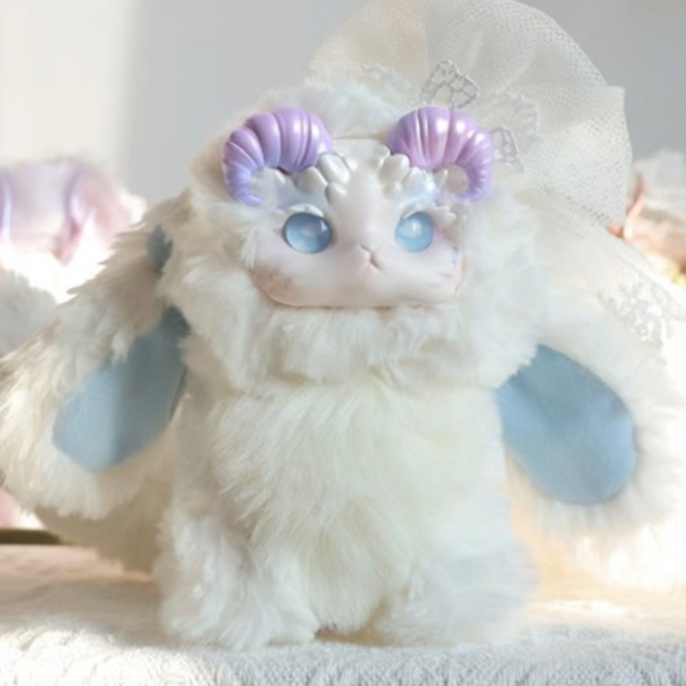 Tutulong Fantasy Creature Forest Tea Party, Cloud